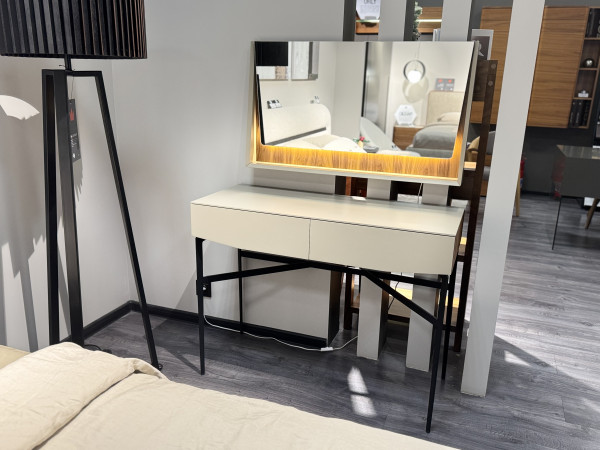 Стол туалетный с зеркалом VEZZEL2 орех/taupe