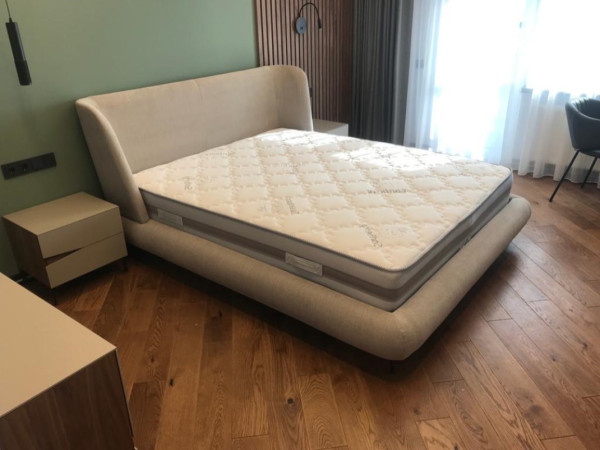 Прикроватная тумба правая VEZZEL2 орех/taupe