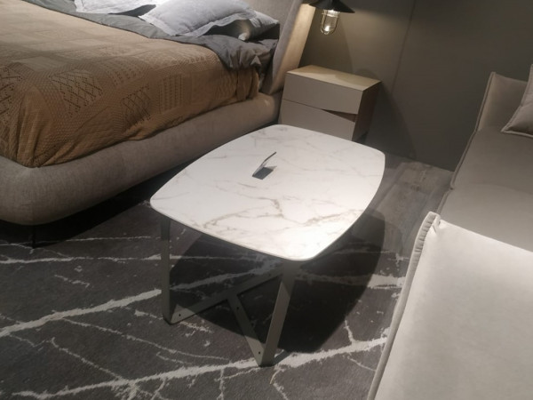 Стол журнальный KELLO 1029х570 белый/базальт