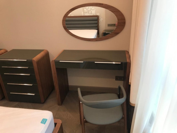 Зеркало BELLA орех