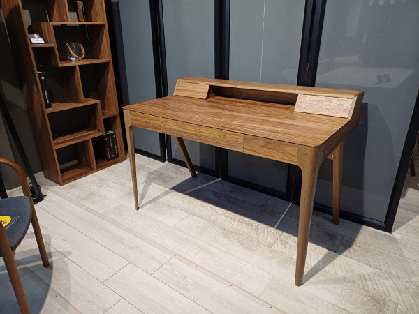 Стол KARTELLO 1280 орех