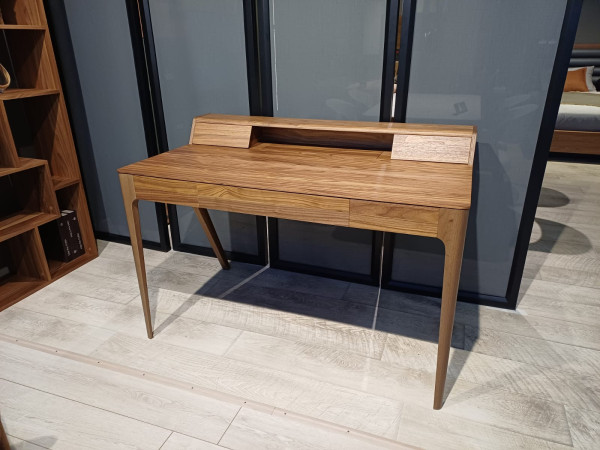 Стол KARTELLO 1280 орех