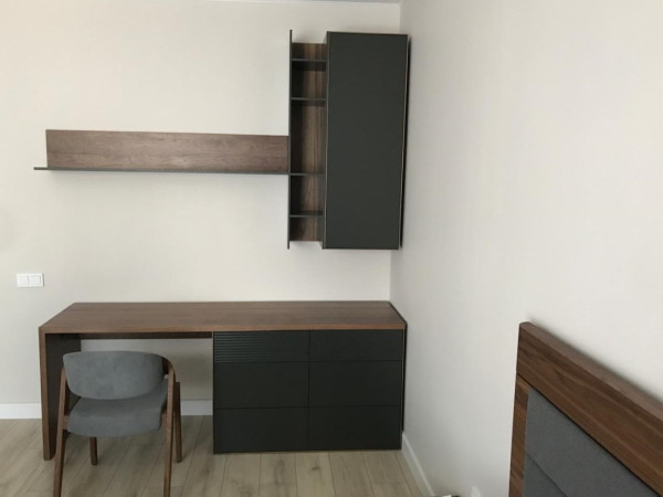 Стол письменный RITMO 2 2010 орех/графит