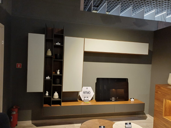 Комплект гостиной RITMO орех/графит/silver