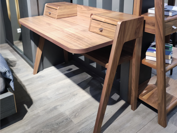 Стол письменный BOND 1260 шпон орех