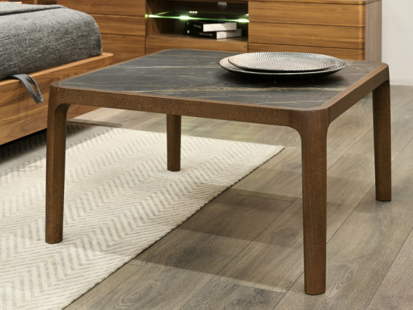 Стол журнальный 800х800 орех американский/черный