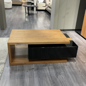 Стол журнальный RUM&amp;COLA орех/стекло черное