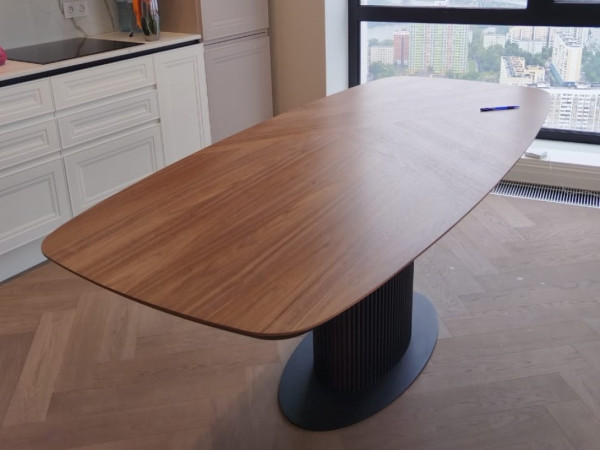 Стол обеденный ODDION2 орех