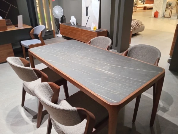 Стол обеденный 1600х800 орех американский/керам. плита черная матовая 