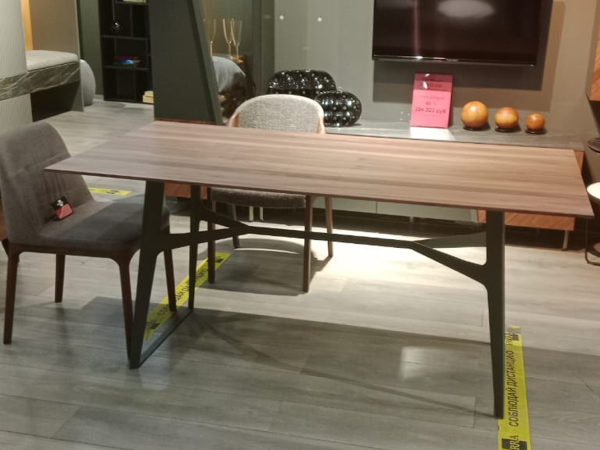 Стол обеденный 1700х850 орех