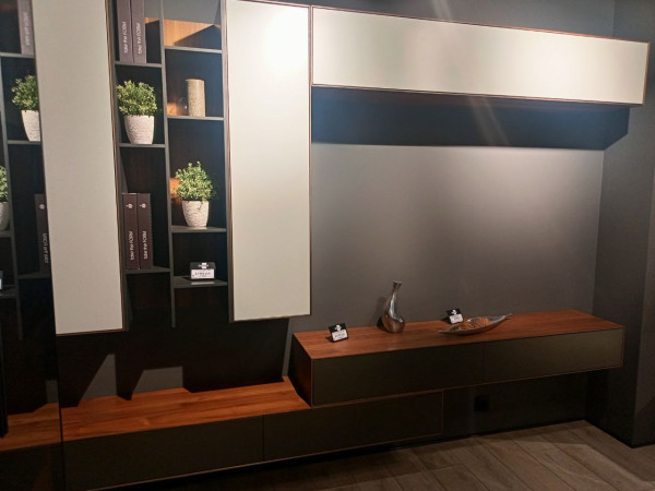 Гостиная RITMO орех/графит/белый