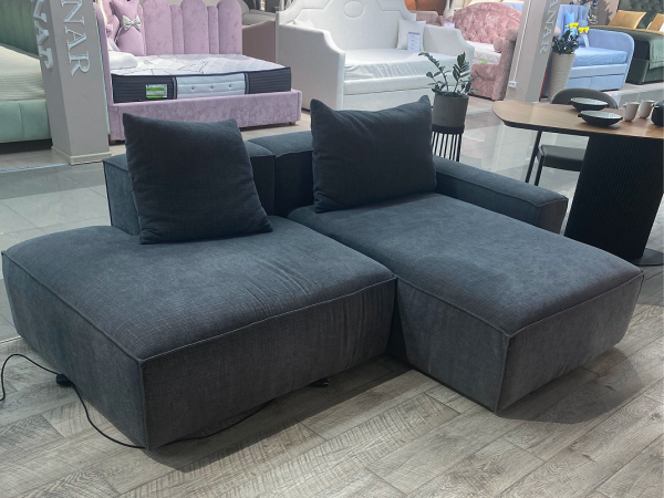 Диван Blake 2460х1720