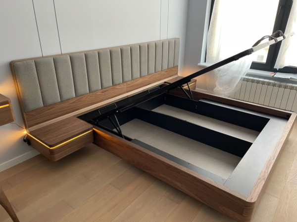 Шпонированная кровать комбинированная ORLY орех