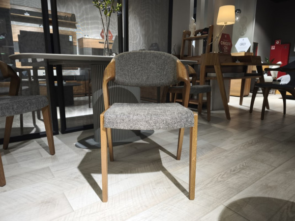 Стул 300 орех американский/темно-серый