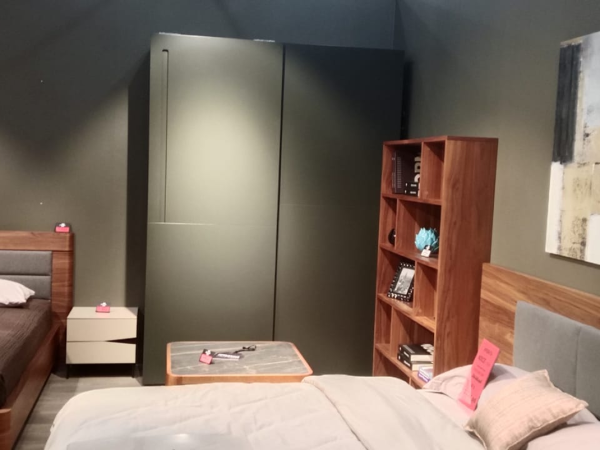 Шкаф-купе 2-х дверный орех/графит