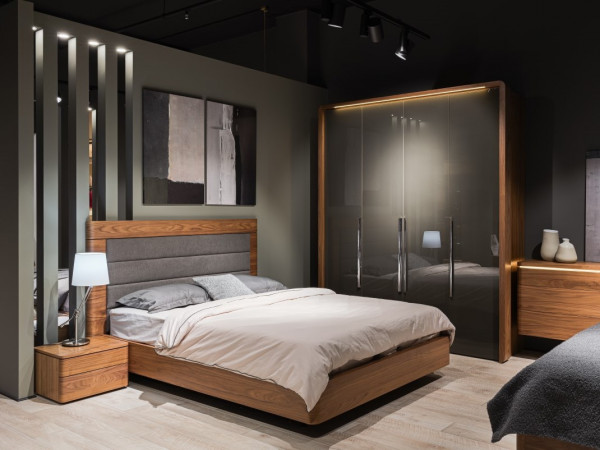 Шпонированная кровать высокая ORLY орех