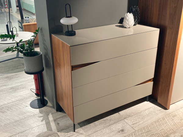 Комод 4 VEZZEL2 орех/taupe