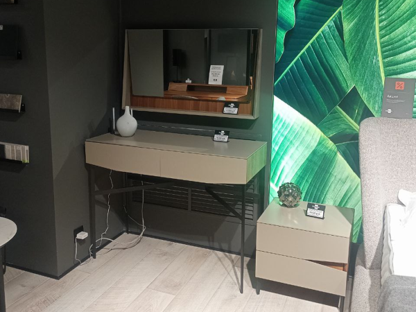 Стол туалетный с зеркалом VEZZEL2 орех/taupe