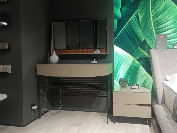 Стол туалетный с зеркалом VEZZEL2 орех/taupe