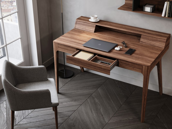 Стол письменный KARTELLO 1280 орех