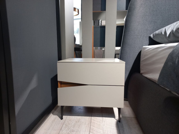  Прикроватная тумба левая VEZZEL2 орех/taupe