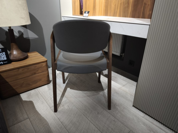 Стул 300 орех светлый/графит